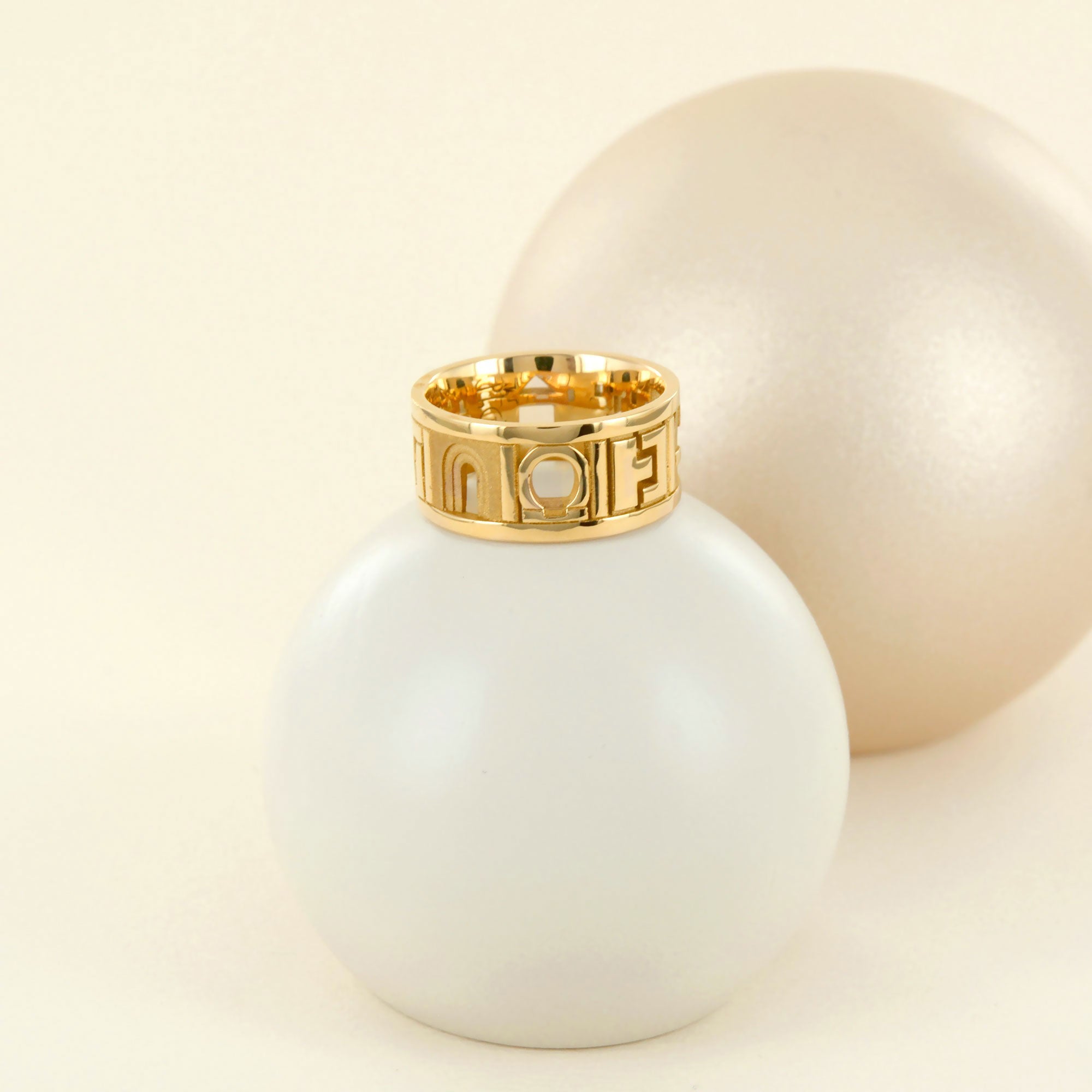 Anneau Porte du Temps en or jaune