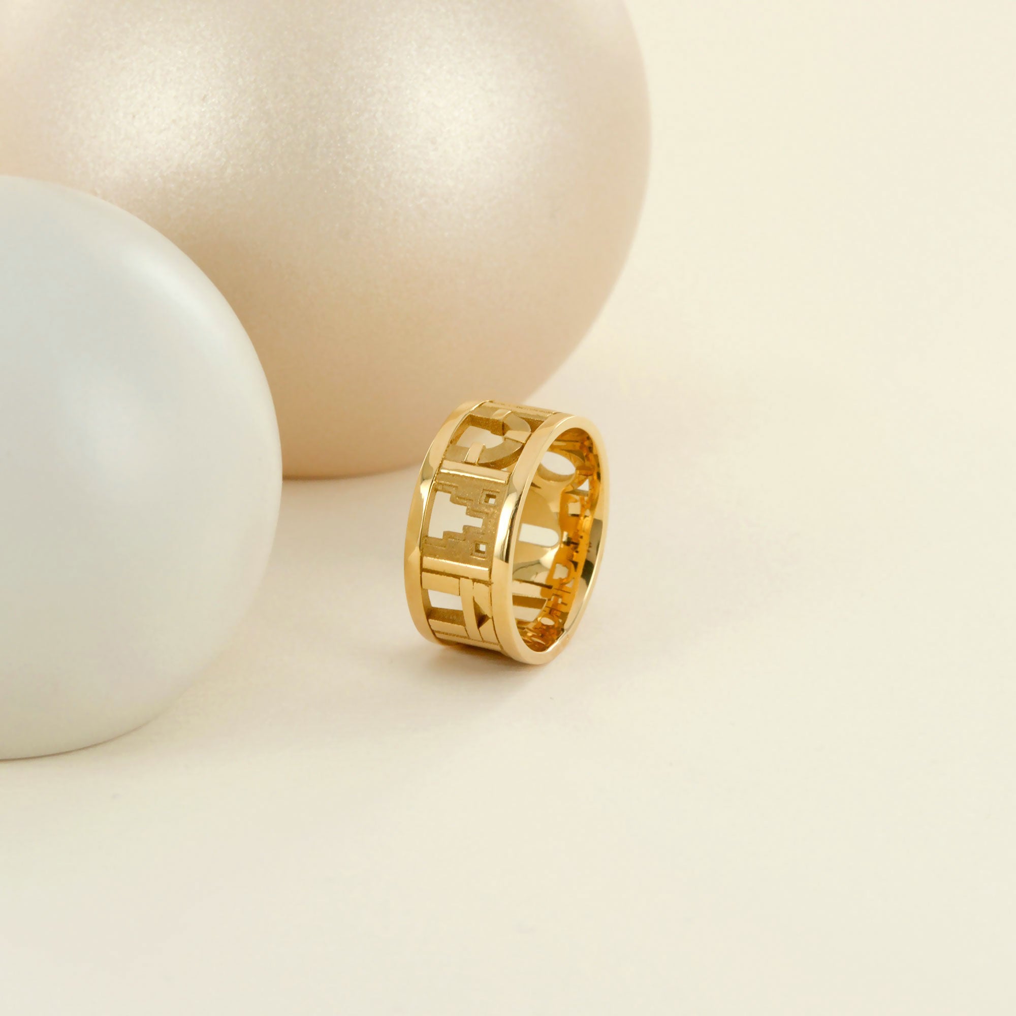 Anneau Porte du Temps en or jaune