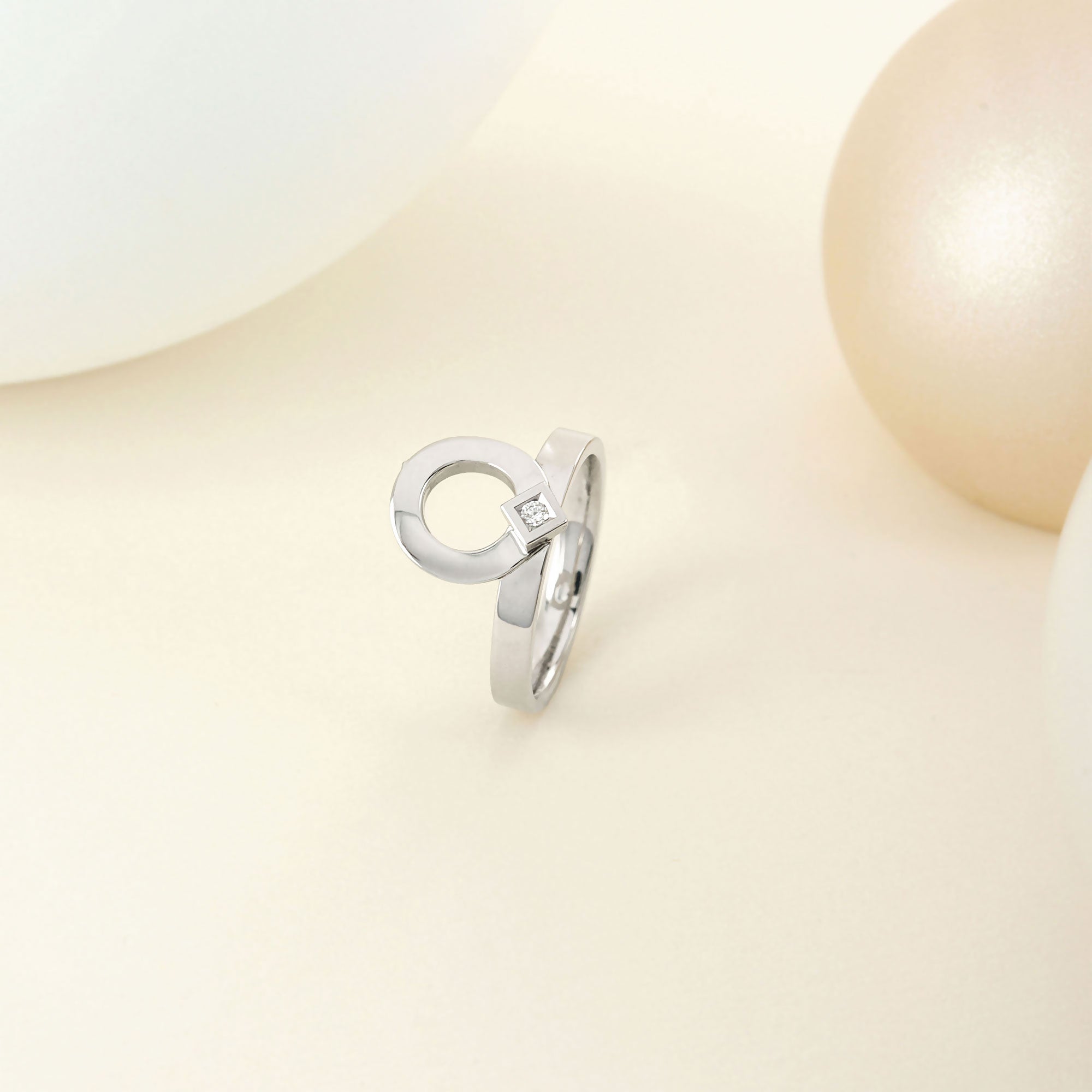 Bague Kairos en or blanc et diamant