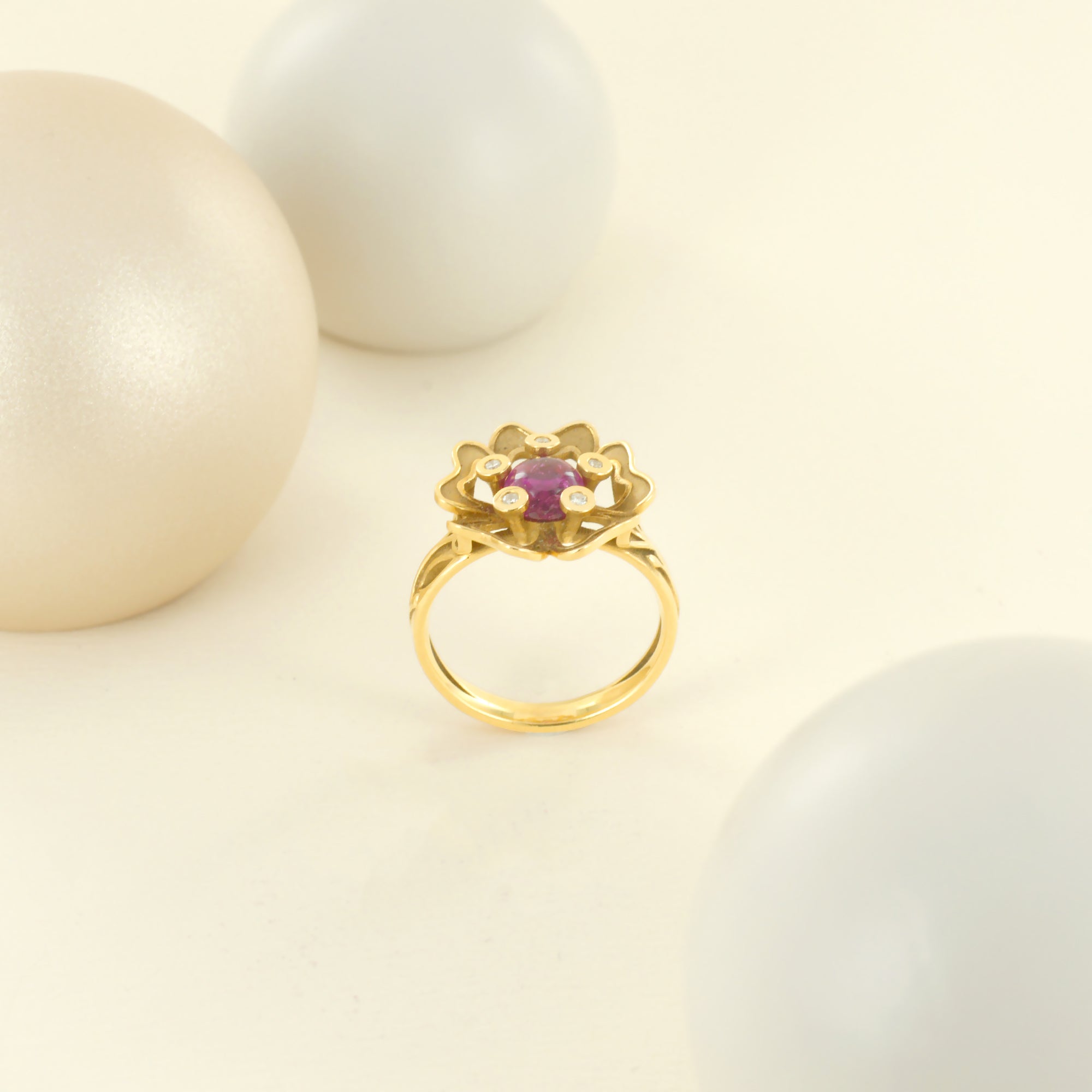 Bague Pensée Sauvage médium en or jaune et tourmaline