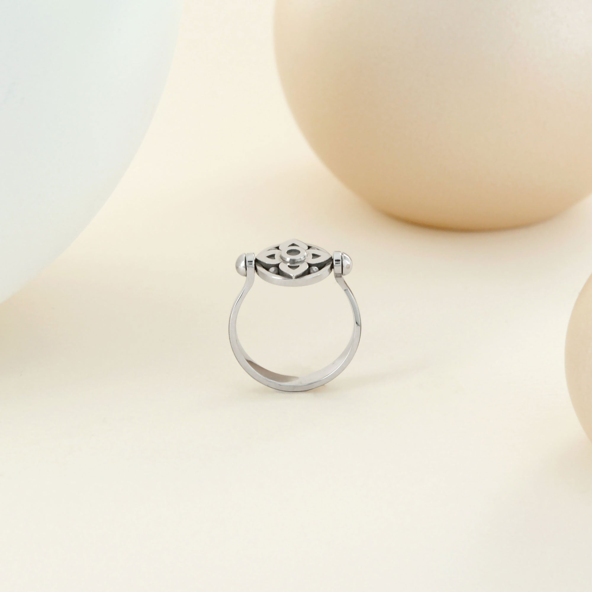 Bague vice versa en or blanc