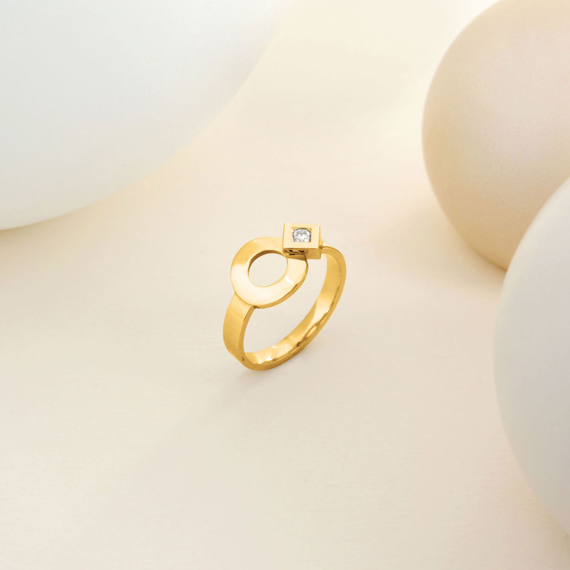 Bague Signes Eclipse or jaune et diamant