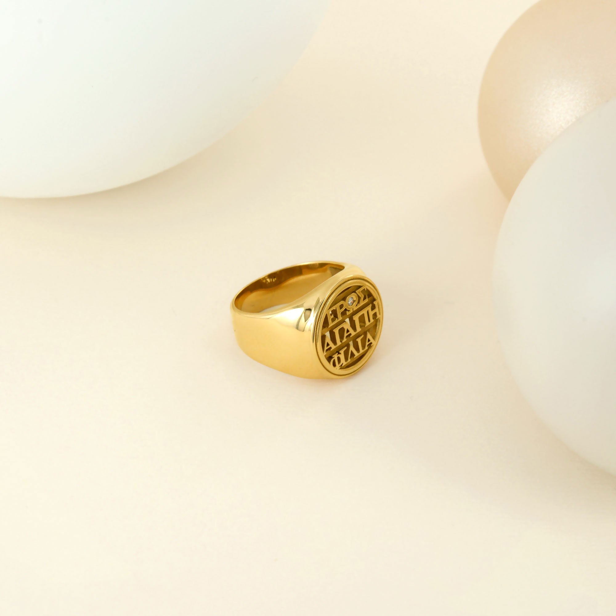 Chevalière 3 amours en or jaune et diamant