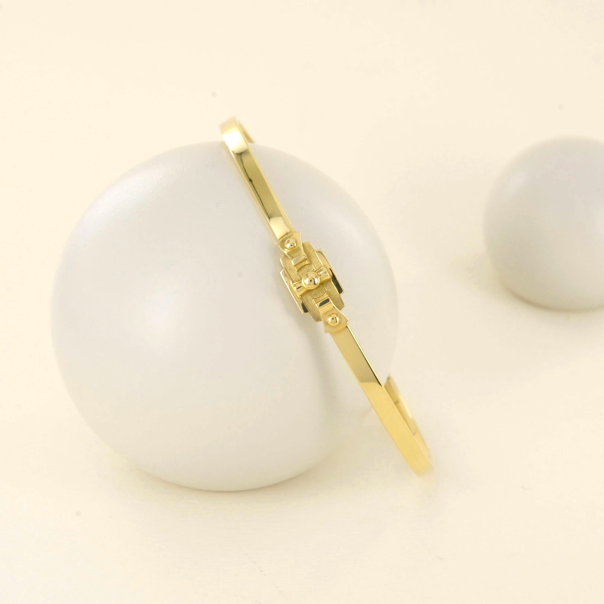 Bracelet jonc free en or jaune