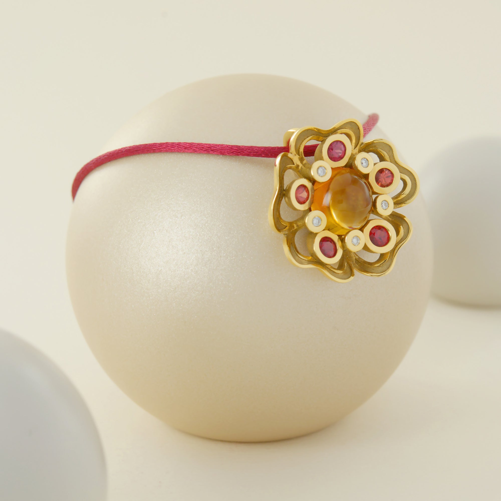 Pendentif Pensée sauvage Large en or jaune et citrine