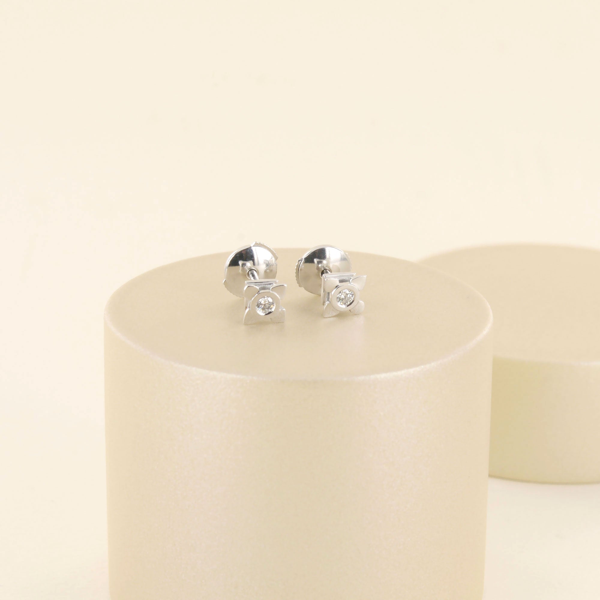 Boucles d'oreilles My Little White Stone en or blanc