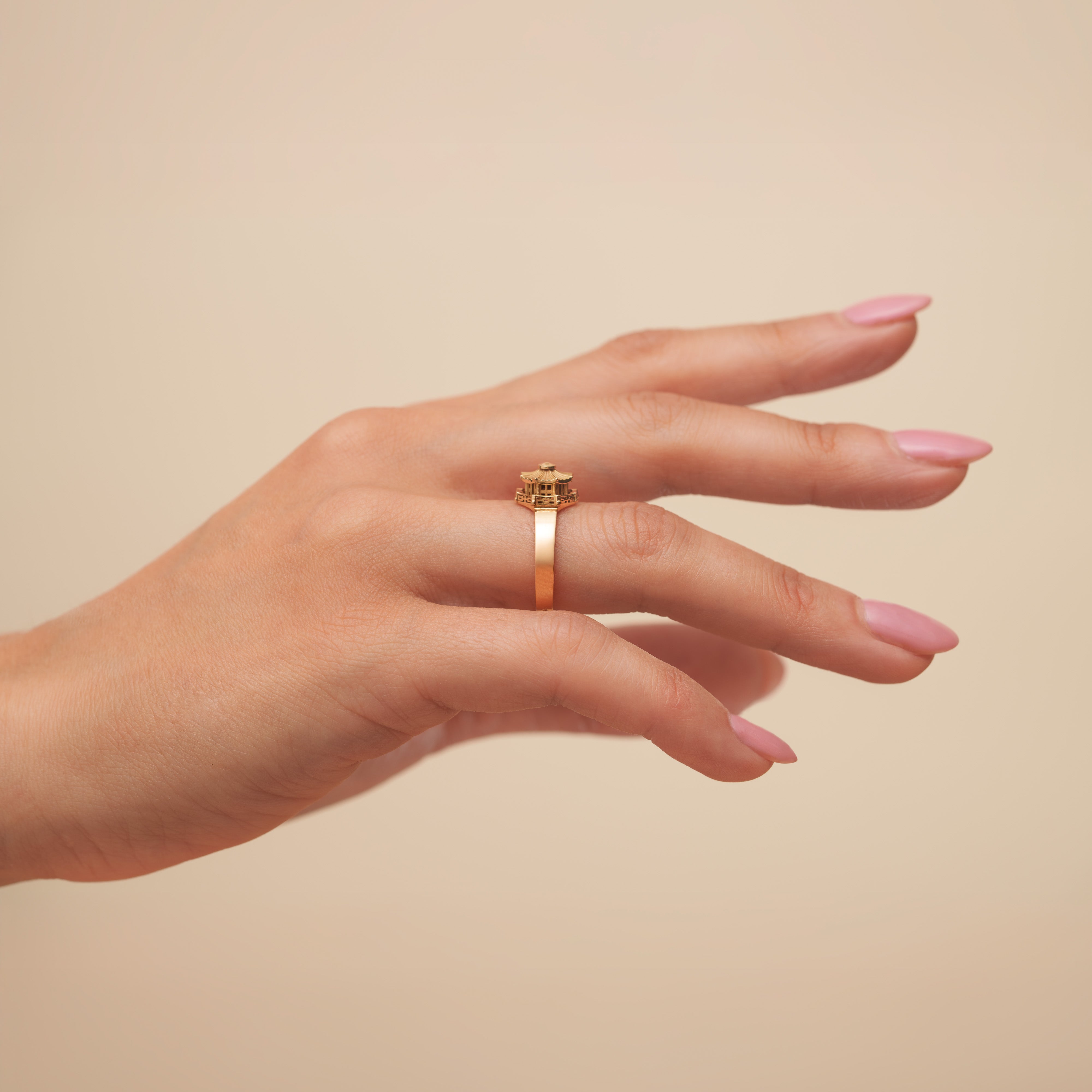 architecture Chinese Pagoda Baby ring in gold