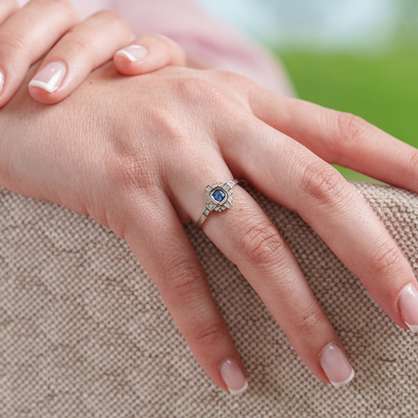Bague Esther Saphir bleu 4 mm et diamants