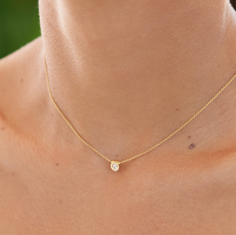 Pendentif Simplicité rond en or et diamant