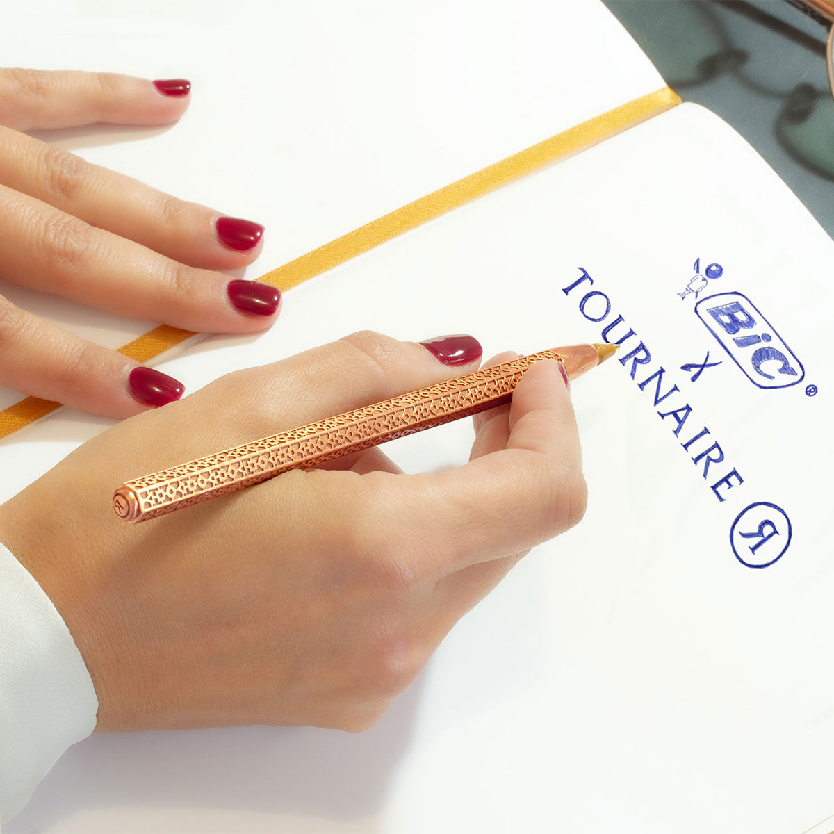 Bic cristal alchimie rose