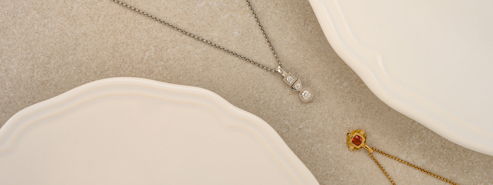 Pendentifs et Chaines