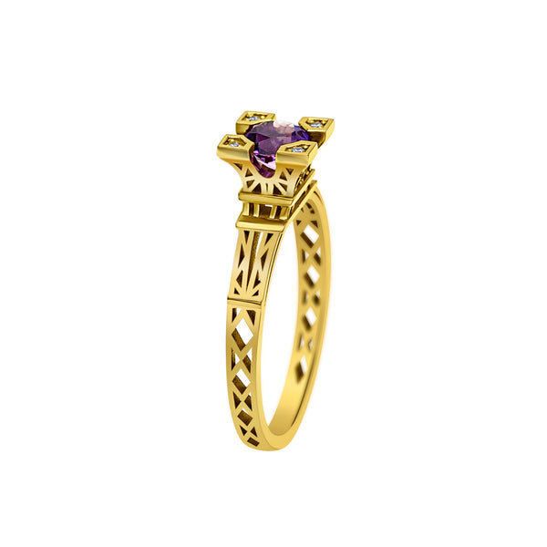 French Kiss ring in gold with 5 mm violet amethyst and diamonds