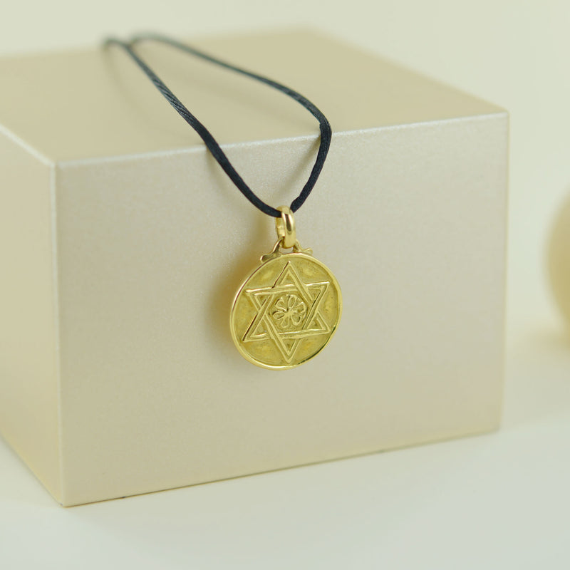 Médaille or jaune