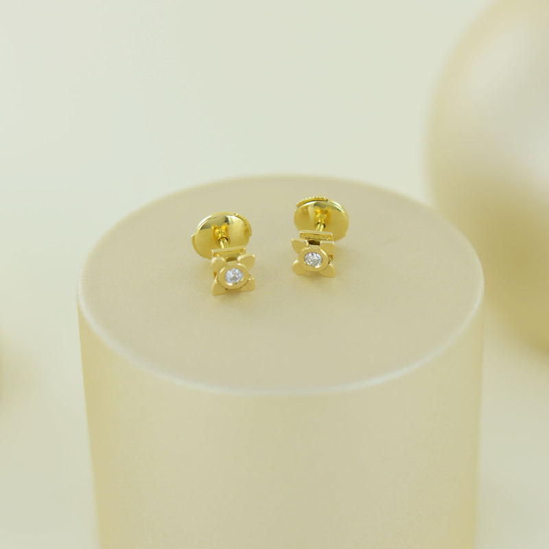 Boucles d'oreilles My Little White Stone en or jaune et diamants