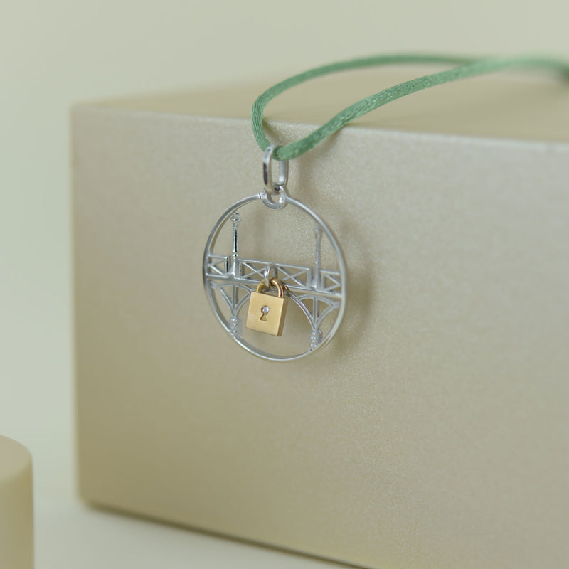 Pendentif Lock&Love pont en or blanc