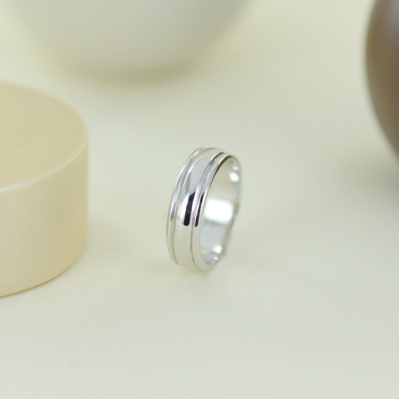 Bague en or blanc