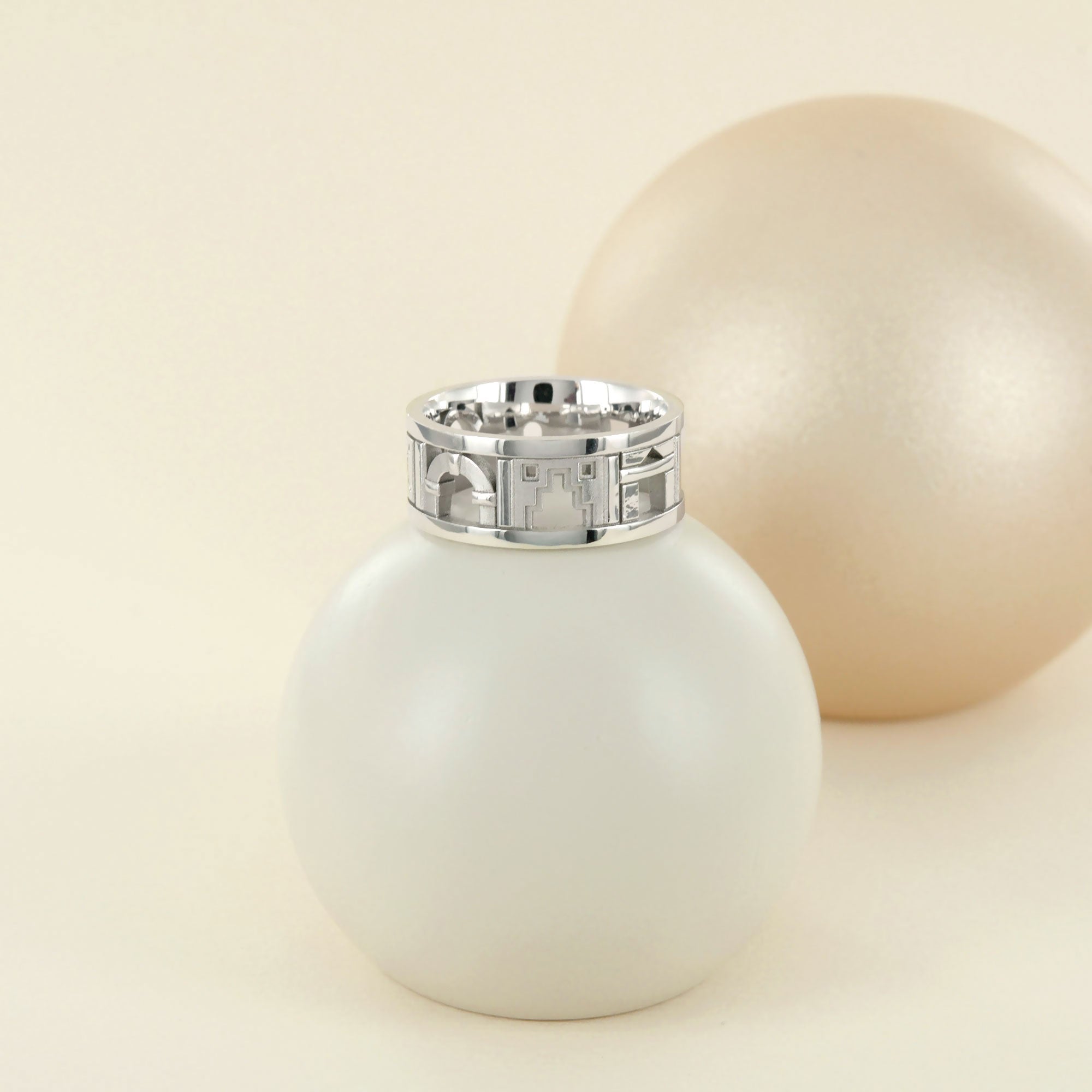 Anneau Porte du Temps en or blanc
