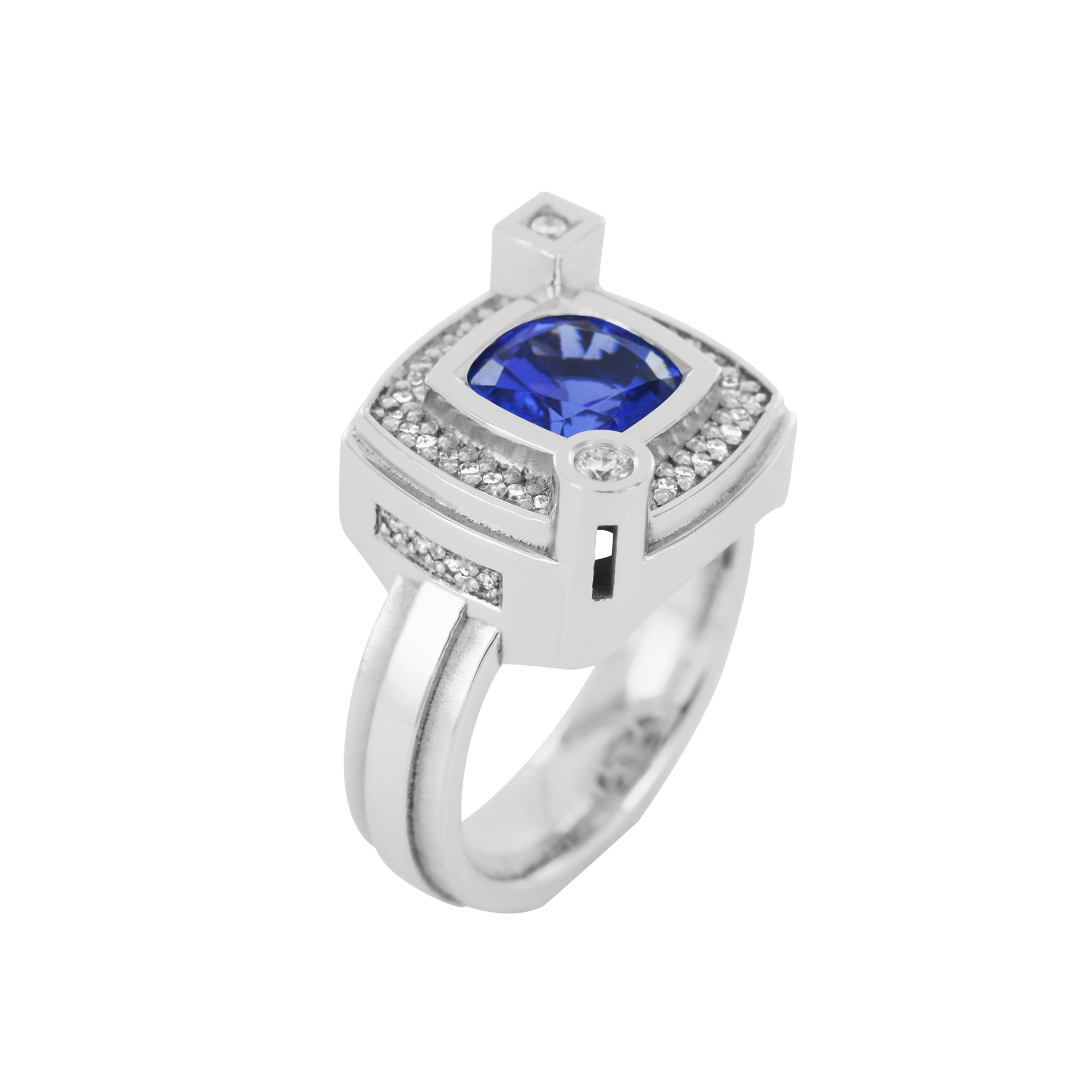Pièce unique bague en or jaune tanzanite et diamants
