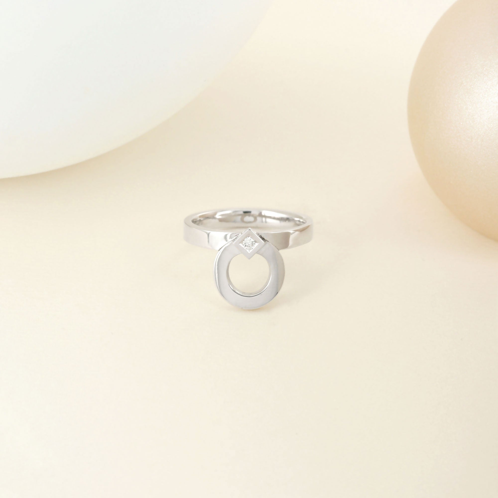 Bague Kairos en or blanc et diamant
