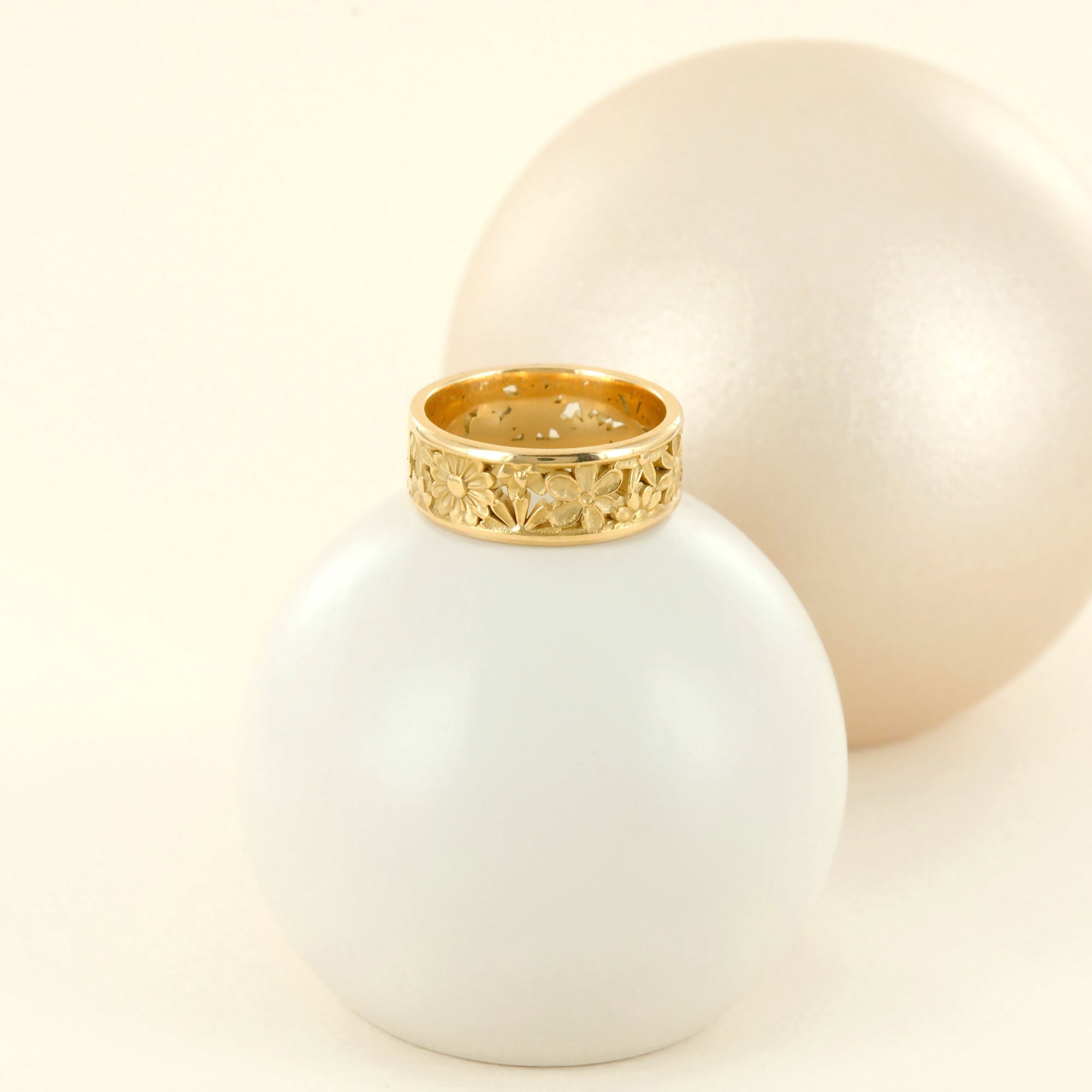 Alliance fleurs en or jaune