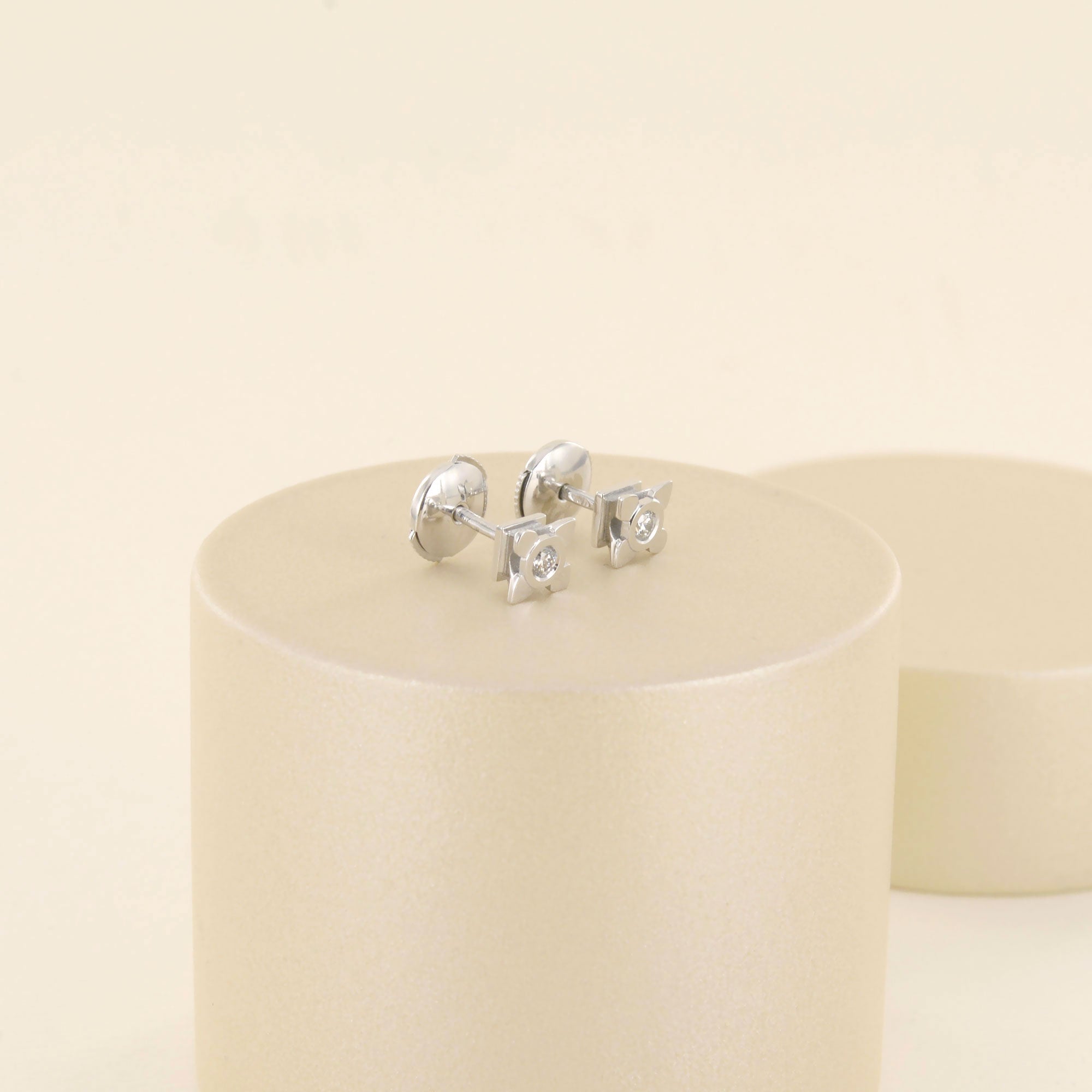 Boucles d'oreilles My Little White Stone en or blanc