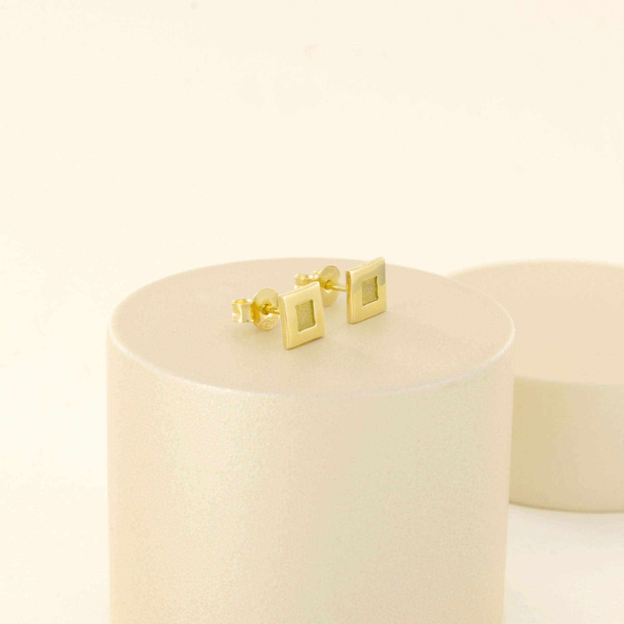 Boucles d'oreilles Astrée en or jaune