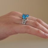 Bague Solitaire French Kiss XL en or avec Topaze bleue