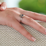 Bague Marélie extra small bleue en or, diamant et saphirs