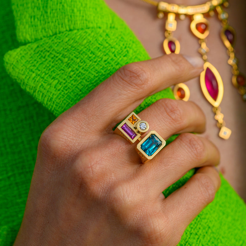 Création unique bague pierre de couleurs