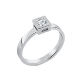 Solitaire Cube diamond ring in gold