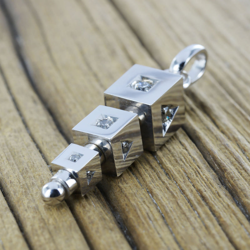 Pendentif cubes en or et diamants