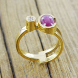 Bague avec rubis étoilé