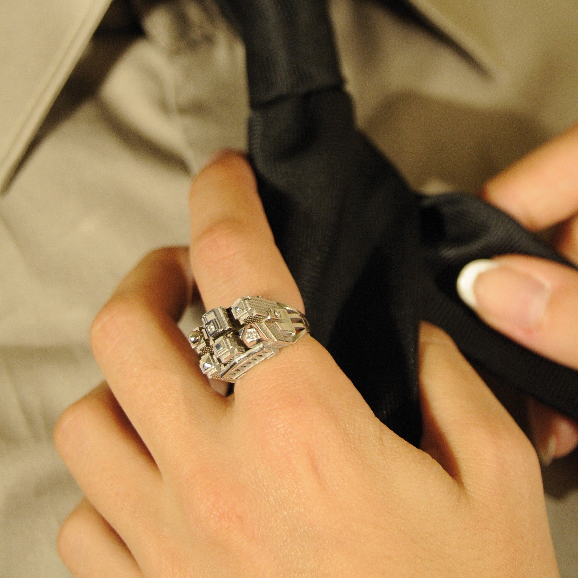 Bague architecture New York Small Tournaire or et diamants