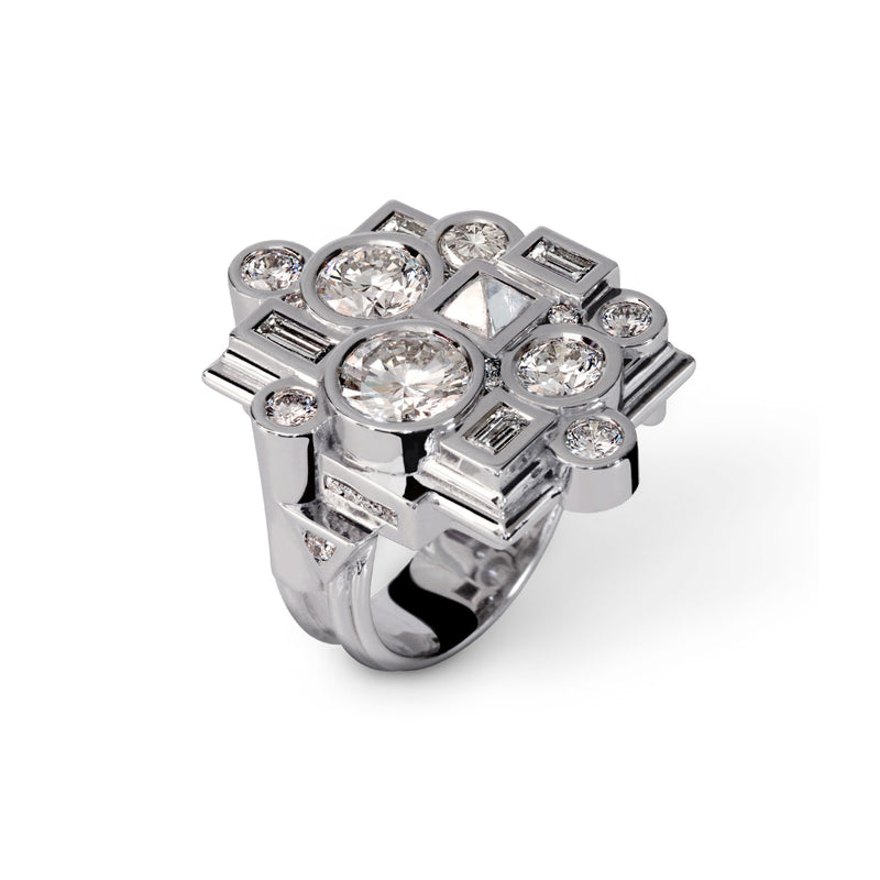Metropolis gold diamond ring