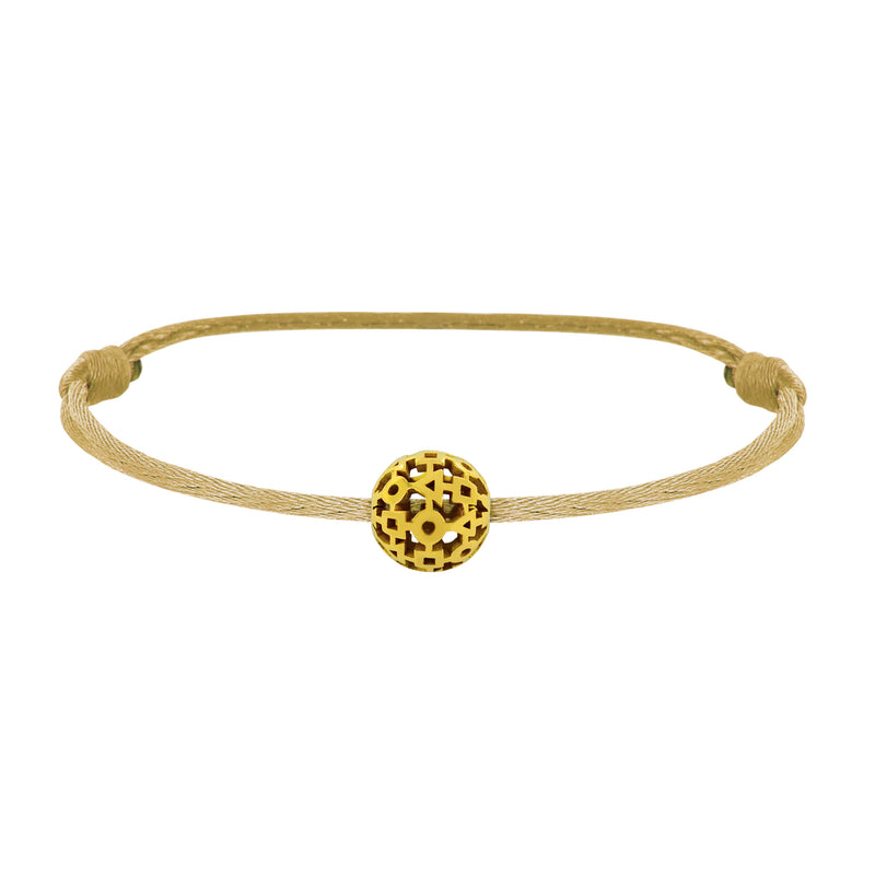 trilogy pearl bracelet in gold