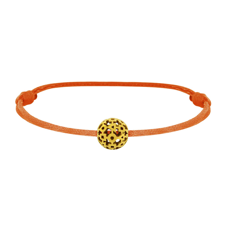 trilogy pearl bracelet in gold