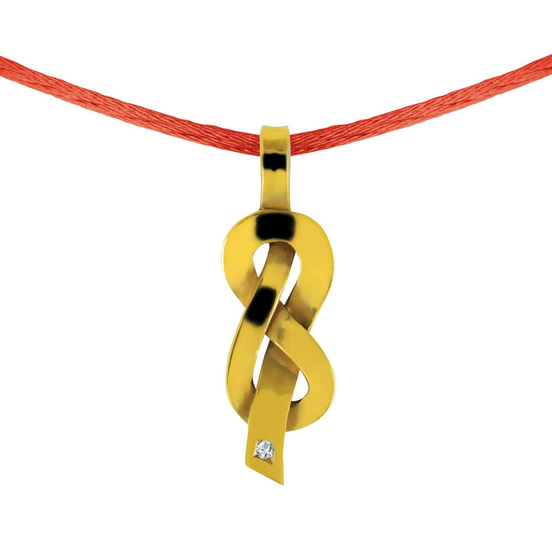 Lacs d'Amour gold pendant with diamond