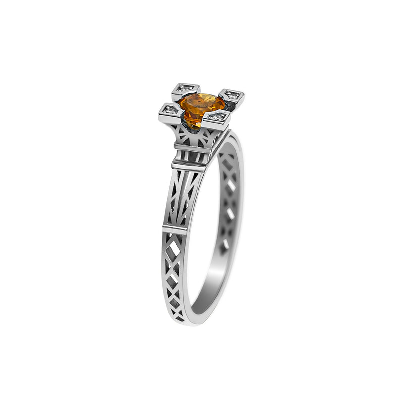 French Kiss ring in gold with 5 mm orange citrine and diamonds